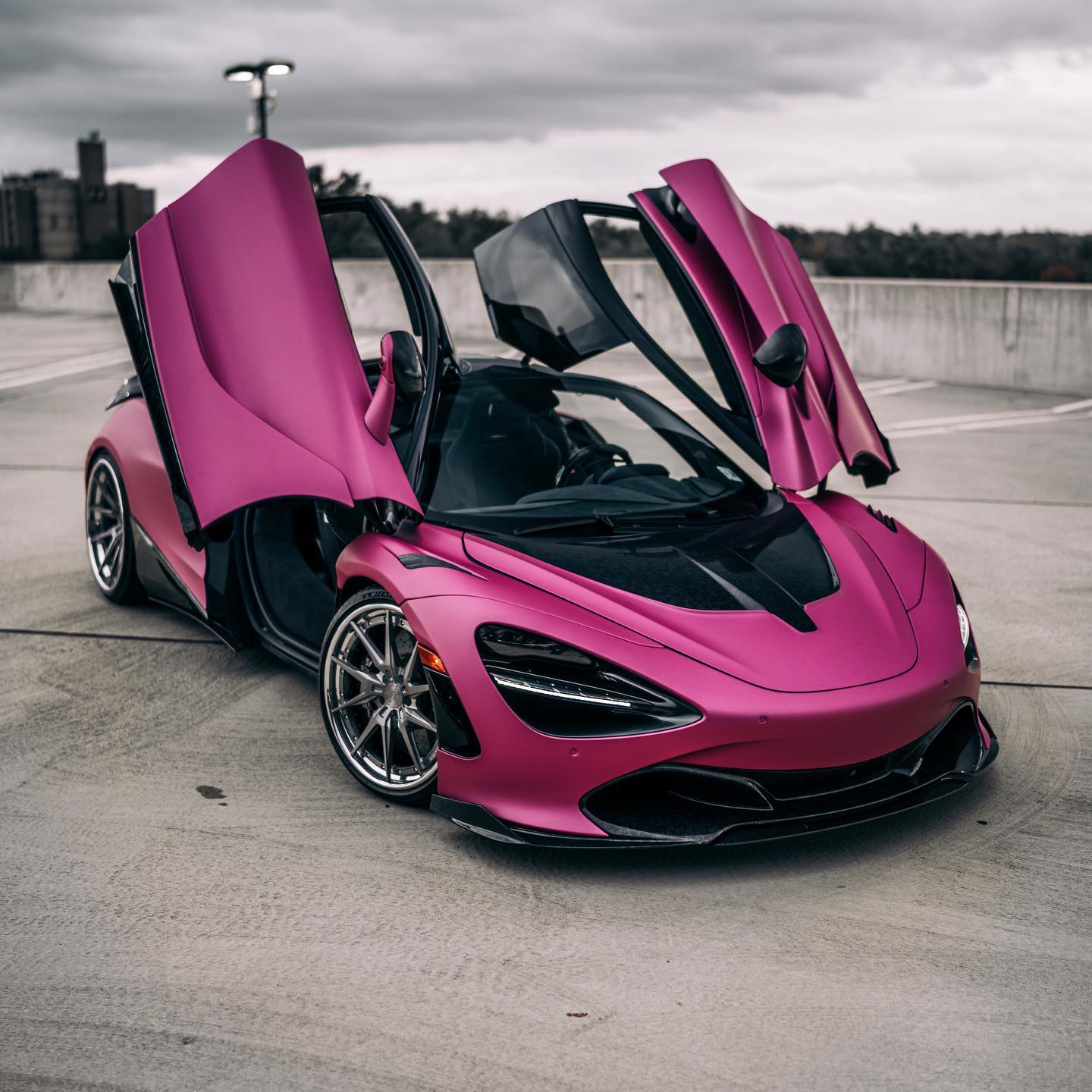 McLaren 720S